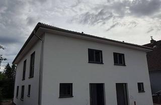 Haus mieten in Altenceller-Schneede 71, 29221 Celle, Wohnen mit Charakter: Großzügiges Haus in Celle