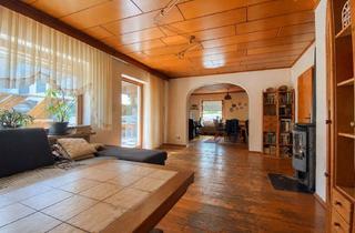 Einfamilienhaus kaufen in 92318 Neumarkt, Raum für Ideen, Familie und Zukunft - Freistehendes Haus mit Garten & PV-Anlage