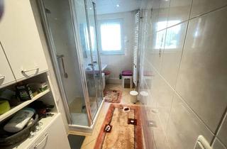 Wohnung kaufen in 08451 Crimmitschau, Dreiraumwohnung in ruhiger Siedlungslage