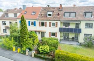 Haus kaufen in 97074 Würzburg, Würzburg - Sanierungsbedürftiges Reihenmittelhaus in beliebter Lage