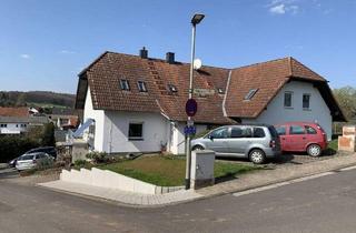 Haus kaufen in 63654 Büdingen, Büdingen - 3 Familienhaus Alt+Neubau mit 3 sep.Wohnungen 75-80-130m² Grundstück 915m² in nähe Frankfurt