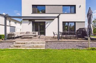 Villa kaufen in 61381 Friedrichsdorf, Friedrichsdorf - Exklusive Architektenvilla im Bauhausstil mit Smart Home & A+ Effizienz