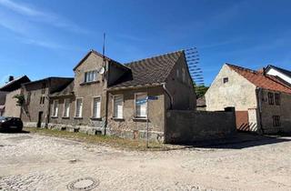 Einfamilienhaus kaufen in 39443 Staßfurt, Staßfurt - Einfamilienhaus Nebengelass Werkstatt Haus zur Sanierung