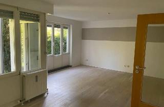 Wohnung kaufen in 70806 Kornwestheim, Kornwestheim - 1,5 Zimmer Erdgeschosswohnung mit Garten u. Tiefgaragenstellplatz