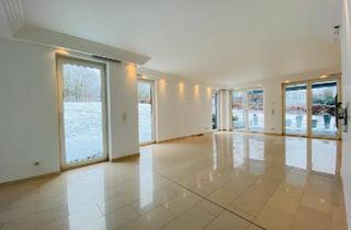 Wohnung kaufen in 38440 Wolfsburg, Wolfsburg - Exklusive 3,5-Zimmer-Wohnung mit Terrasse und Blick ins Grüne
