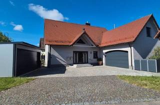 Haus kaufen in 86707 Westendorf, Westendorf - Exklusives Zweifamilienhaus in Top-Zustand mit Salzwasserpool