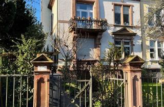 Wohnung kaufen in 79104 Herdern, Ruhig gelegene 1 -Zimmer Souterrainwohnung in Freiburg Herdern