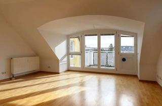Wohnung kaufen in Allacher Strasse, 85757 Karlsfeld, 3 Zimmer Dachgeschosswohnung mit Sonnenterrasse und Balkon