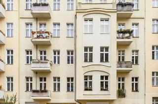 Wohnung kaufen in Freiligrathstraße 11, 10967 Kreuzberg, Bezugsfreie, sanierte 2-Zimmer-Altbauwohnung in gefragter Kreuzberger Lage