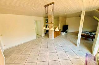 Wohnung kaufen in 73466 Lauchheim, Wohnen mit Weitblick -von der Kapfenburg bis zum Hesselberg81 qm helle 3,5 Zi. DG ETW in Lauchhe