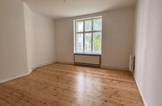 Wohnung kaufen in Sophie-Charlotten-Straße 46a, 14059 Charlottenburg, Bezugsfreie 1-Zimmer-Altbauwohnung – nur einen Steinwurf vom Lietzensee entfernt