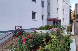 Wohnung kaufen in 55545 Bad Kreuznach, Blick über Bad Kreuznach, gepflegte 3ZKB- Balkon mit herrlichem Weitblick DG mit Aufzug