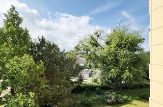 Wohnung kaufen in 30851 Langenhagen, Mehr Platz für Ihr Leben: 90 m² mit Aussicht und Potenzial