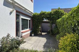 Wohnung kaufen in Am Bachgrund 9a, 68623 Lampertheim, Charmante Wohnung mit Terrasse und Garten in attraktiver Lage