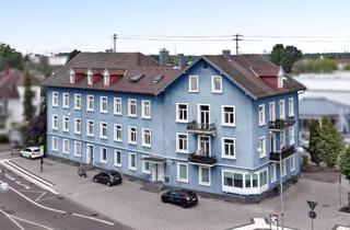 Wohnung kaufen in 76532 Oos, Charmante Altbauwohnung mit WG-Vermietung in historischem Wohnhaus von 1899