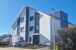 Wohnung mieten in Zur Saalkirche, 53229 Holzlar, Modern wohnen in Holzlar: 2-Zimmer-Dachgeschosswohnung mit Balkon