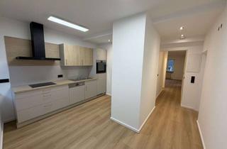 Wohnung mieten in 73479 Ellwangen, Stilvolles Wohnen: 2-Zimmer-Wohnung in Ellwangen/Erstbezug nach Renovierung/Einbauküche/