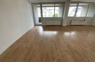 Wohnung mieten in Comesstraße 2-4, 50321 Brühl, 4-Zimmer-Maisonette Wohnung auf großzügigen 143m² mit DREI Balkonen im Herzen von Brühl