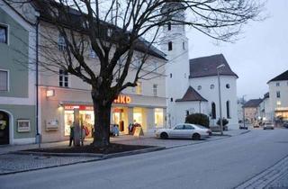 Wohnung mieten in Stadtplatz 14, 94327 Bogen, Schöne 2-Zi-DG-Wohnung mit Einbauküche und kleiner Dachterasse in Bogen Zentrum (1012)