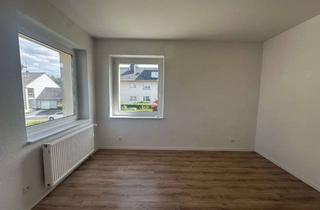 Wohnung mieten in Grafschaftsweg, 58675 Hemer, Helle 3 - Zimmer Wohnung mit separatem Mansardenzimmer in schöner Lage zu vermieten!