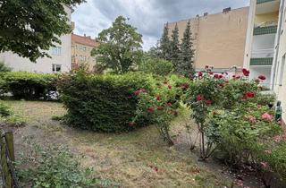 Wohnung mieten in Weissenburgerstrasse 31, 13595 Spandau, Schöne Wohnung in Spandau mit Garten und Carport!
