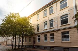 Wohnung mieten in Adolfstraße 24, 27576 Lehe, Erstbezug! Frisch sanierte 4-Zimmer-Wohnung mit Balkon und Dusche in Bremerhaven-Lehe!