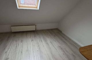 Wohnung mieten in Luisenstraße 85, 29525 Uelzen, Drei Zimmer im Dachgeschoss in Uelzen Luisenstraße