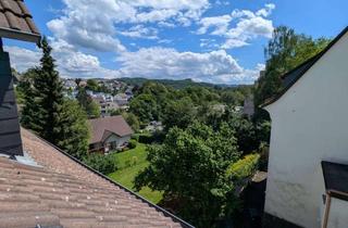 Wohnung mieten in Sohlbacher Straße 116, 57078 Siegen, SI-Geisweid: Schöne 3-Zimmer DG-Wohnung mit Balkon