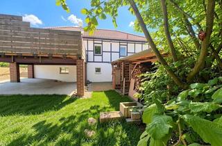 Einfamilienhaus kaufen in 39343 Ostingersleben, Einfamilienhaus in Feldrandlage mit Terrasse, Garten und 3 Garagen!