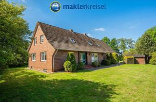 Einfamilienhaus kaufen in 26487 Blomberg, Großzügiges Einfamilienhaus mit Einliegerwohnung, Nebengebäude und weitläufigem Grundstück in Blombe