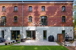 Reihenhaus kaufen in 04249 Leipzig, Modernes Reihenhaus im kernsanierten Hofensemble mit Wärmepumpe und langfristigem Mietverhältnis