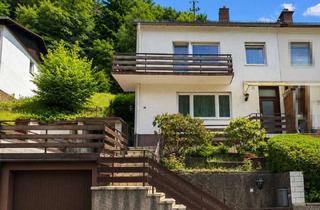 Einfamilienhaus kaufen in 67468 Neidenfels, Viel Platz für die Familie, ein Garten direkt am Wald und ein besonders attraktives Preis-Leistungs-