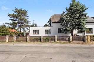 Doppelhaushälfte kaufen in 04207 Grünau-Siedlung, Haus mit Potenzial: Doppelhaushälfte mit 4 Zimmern und großem Garten in Leipzig-Grünau
