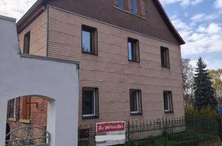 Haus kaufen in Dorfplatz, 06679 Hohenmölsen, Mehrgenerationshaus mit Garage in Werschen