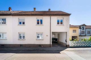 Haus kaufen in 68809 Neulußheim, Zweifamilienhaus im Herzen von Neulußheim – voller Potenzial für modernes Wohnen