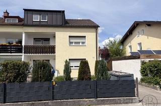 Mehrfamilienhaus kaufen in 83278 Traunstein, Direkt Einnahmen sichern – voll vermietetes Mehrfamilienhaus mit Garagen in ruhiger Wohngegend.