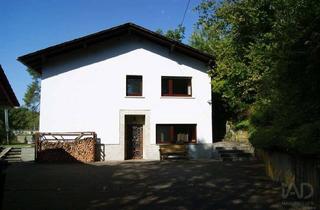 Haus kaufen in 35466 Rabenau, EFH mit ELW - Platzwunder mit Pool & XXL-Naturgrundstück
