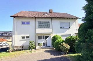 Haus kaufen in Häuser Weg 16, 61267 Neu-Anspach, Zentral gelegenes Dreifamilienhaus in Neu-Anspach!