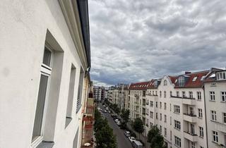 Wohnung kaufen in Schreinerstraße 37, 10247 Friedrichshain, Toplage Friedrichshain – Wohnung mit viel Potenzial in der Schreinerstraße