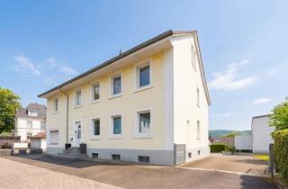 Wohnung kaufen in 79541 Lörrach, Maisonette-Wohnung mit 56 m² Dachterrasse & Gartenanteil – Lörrach-Brombach