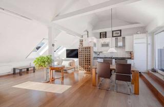 Wohnung kaufen in 04155 Gohlis-Süd, Frei werdende Dachgeschosswohnung mit traumhaftem Blick über Leipzig