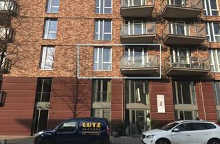 Wohnung kaufen in 20457 HafenCity, - Courtagefrei - 3 Zimmer Wohnung mit 2 Balkonen und Tiefgarage in der Hafencity