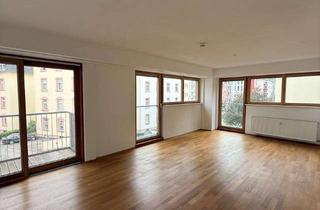 Wohnung mieten in Kölner Straße 26, 60327 Gallus, Gallusviertel: Renovierte 2 ZKDB mit 2 Balkonen und EBK (2.4)
