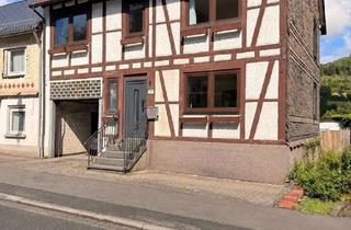 Einfamilienhaus kaufen in 35716 Dietzhölztal, Ruhiges Einfamilienhaus mit großer Gartenfläche