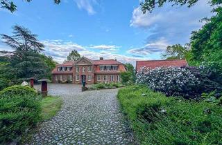 Haus kaufen in 21698 Harsefeld, Großzügiges Wohnhaus in Alleinlage /// mit Park /// mit Teich /// mit Nebengebäude-Wohnen/Arbeiten