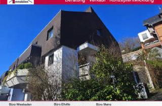 Einfamilienhaus kaufen in 65193 Wiesbaden, Freistehendes Einfamilienhaus in Wiesbaden-Sonnenberg mit 2 sonnigen Süd-Balkonen, Terrasse + Doppelgarage
