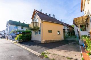 Haus kaufen in 35460 Staufenberg, Besondere Wohnensemble in ruhiger Lage von Staufenberg-Treis!