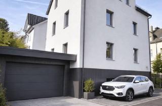 Mehrfamilienhaus kaufen in 73525 Schwäbisch Gmünd, Schwäbisch Gmünd - Provisionsfrei! Mehrfamilienhaus in der Georg- Stütz- Str. inkl. Garage &Garten auch als EFH nutzbar