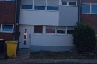 Reihenhaus kaufen in 41844 Wegberg, Wegberg - Einfamilienhaus mit Garten, moderner Heizung, provisionsfrei