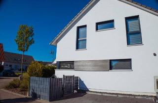 Haus kaufen in 75233 Tiefenbronn, Tiefenbronn - Traumhaus in Tiefenbronn - KfW55, Photovoltaik, Doppelgarage